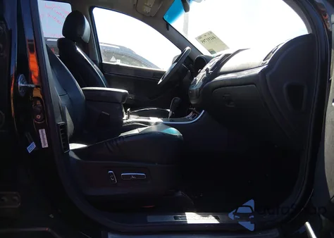 2011 Hyundai Veracruz Limited из США, поврежденный, VIN KM8NUDCC7BU143297